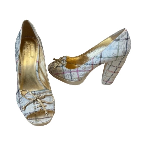 Coach Shoes - Coach Corey 4” Vintage Plaid Block Heels Size 5.5 Peep Toe Tan Cream Designer